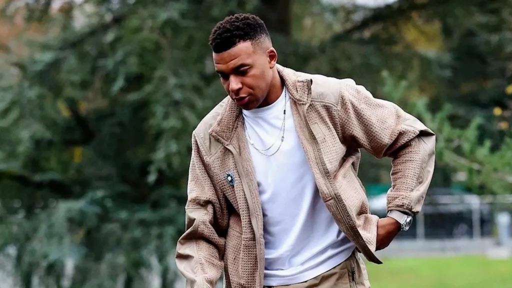 Mbappe Clairefontaine